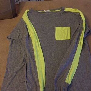 Pink tee shirt